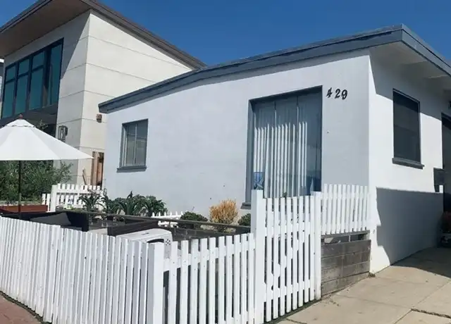 Property at 429 28th St, Hermosa Beach, CA, 90254, 1 bed, 1 bath, [object Object]