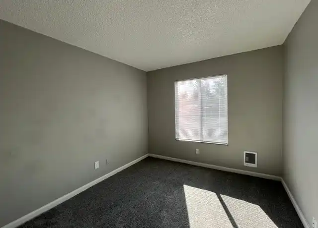 Property at 635 SE 182nd Ave Unit 729, Portland, OR, 97233, 2 beds, 1 bath, [object Object]