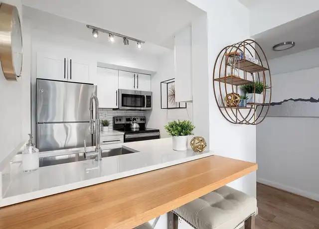 Property at Seven at West Boca - 10235 Entrada Pl, Boca Raton, FL, 33433, 2 beds, 2 baths, [object Object]