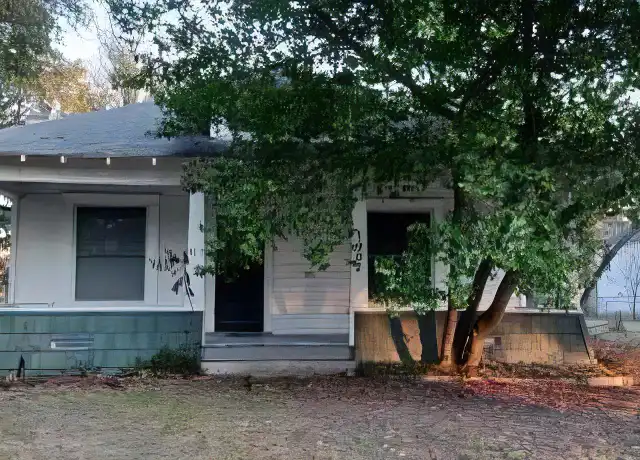 Property at 1902 N Houston Ave, Humble, TX, 77338, 2 beds, 1 bath, [object Object]