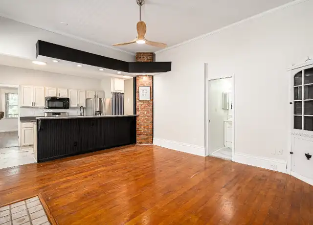 Property at 1432 Rufer Ave Unit 1, Louisville, KY, 40204, 2 beds, 1.5 baths, [object Object]