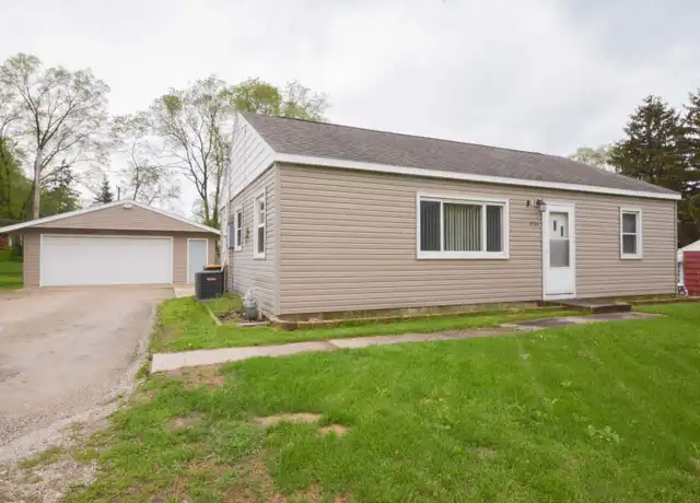 Property at 2724 Markay St SE, Rochester, MN, 55904, 3 beds, 1 bath, [object Object]