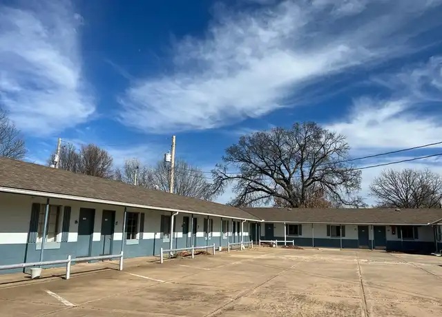 Property at 522 W 14th St Unit 22, Harper, KS, 67058, 1 bed, 1 bath, [object Object]