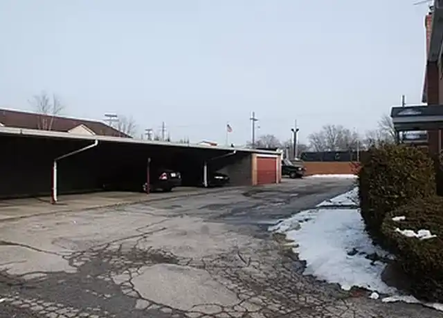 Property at 20801 Nill St, St Clair Shores, MI, 48080, 1 bed, 1 bath, [object Object]