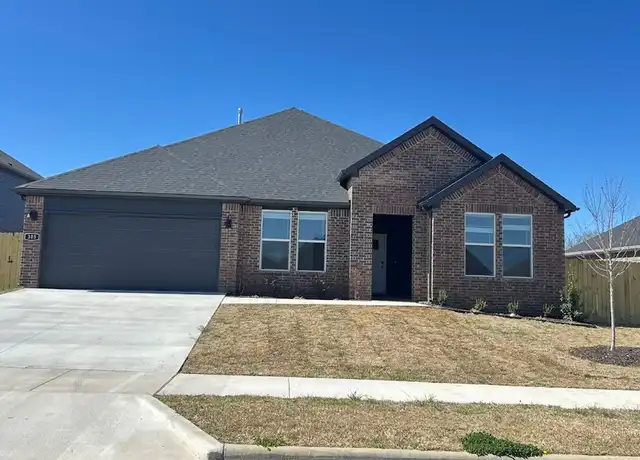 Property at 305 N Anser Bnd, Farmington, AR, 72730, 4 beds, 2 baths, [object Object]
