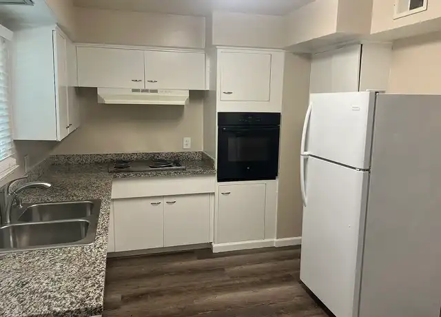 Property at Lawton Apartments - 318 Lawton St, Antioch, CA, 94509, 2 beds, 1 bath, [object Object]