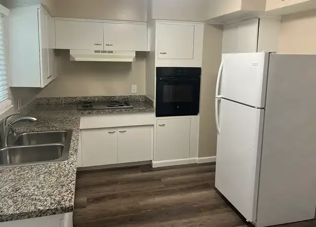 Property at Lawton Apartments - 318 Lawton St, Antioch, CA, 94509, 2 beds, 1 bath, [object Object]