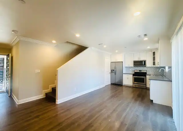 Property at 7205 S La Cienega Blvd Unit 7209 1/2, Los Angeles, CA, 90045, 3 beds, 2 baths, [object Object]