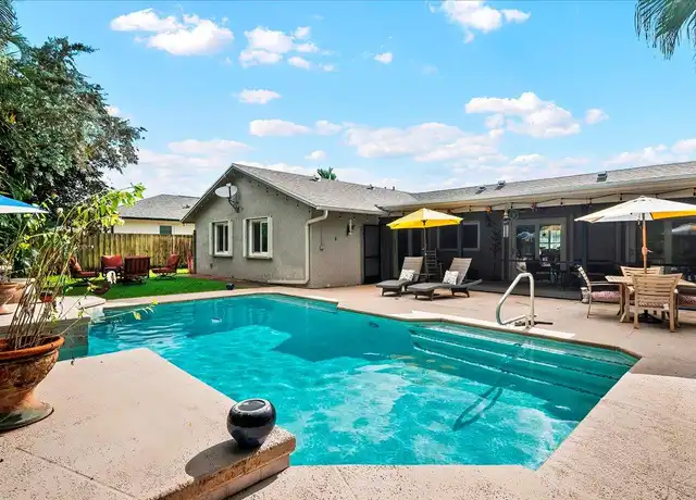 Property at 1275 Summerwood Cir, Wellington, FL, 33414, 4 beds, 2 baths, [object Object]