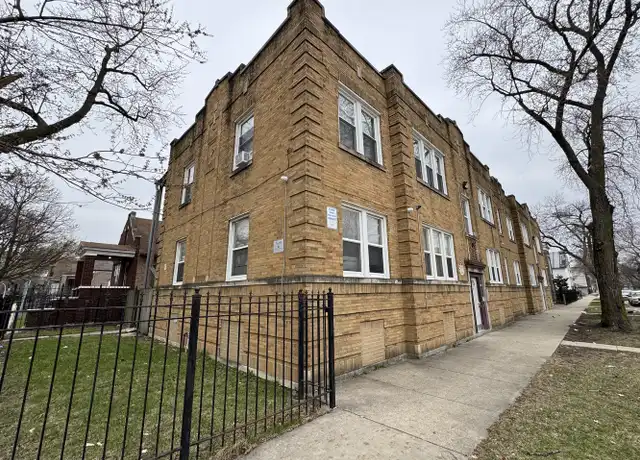 Property at 3801 W Thomas St Unit 2, Chicago, IL, 60651, 2 beds, 1 bath, [object Object]