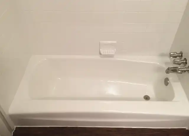 Property at 2416 SW 76th St, Oklahoma City, OK, 73159, 3 beds, 2 baths, [object Object]