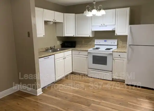 Property at 206 Elks Cv Unit 3, Lafayette, LA, 70508, 2 beds, 1 bath, [object Object]