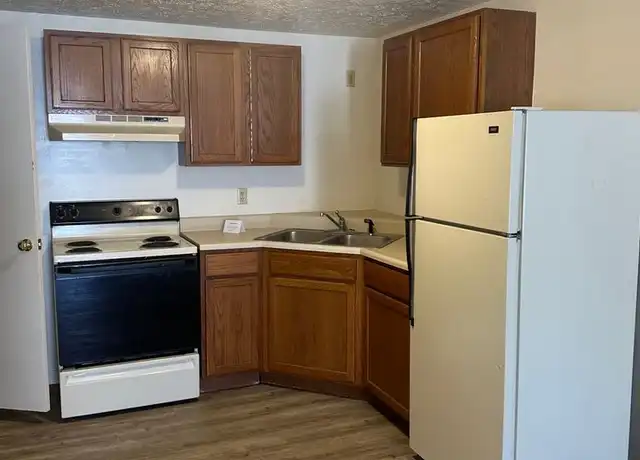 Property at 9012 W Jackson St Unit 9016, Muncie, IN, 47304, 1 bed, 1.5 baths, [object Object]