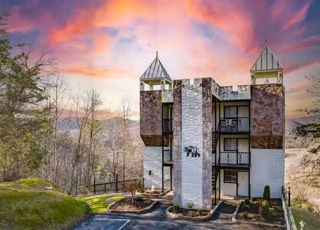 Property at 4249 Dollys Dr Unit 8, Sevierville, TN, 37876, 1 bed, 1 bath, [object Object]