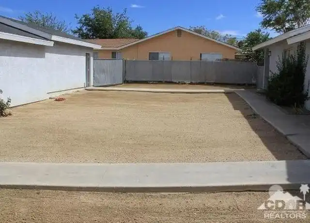 Property at 6330 Hermosa Ave, Yucca Valley, CA, 92284, 2 beds, 1 bath, [object Object]