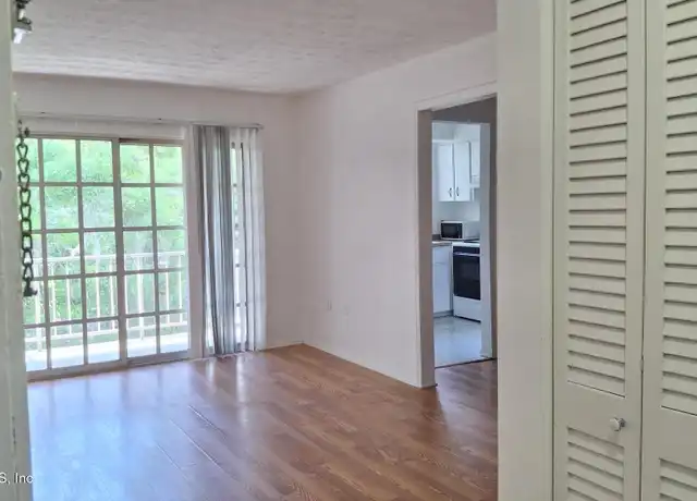 Property at 5201 Atlantic Blvd #132, Jacksonville, FL, 32207, 1 bed, 1 bath, [object Object]