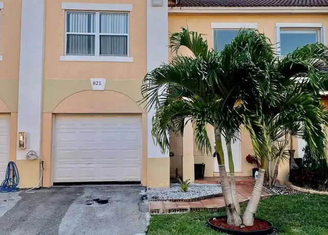 Property at 821 Talia Cir, Lake Worth, FL, 33461, 3 beds, 2.5 baths, [object Object]