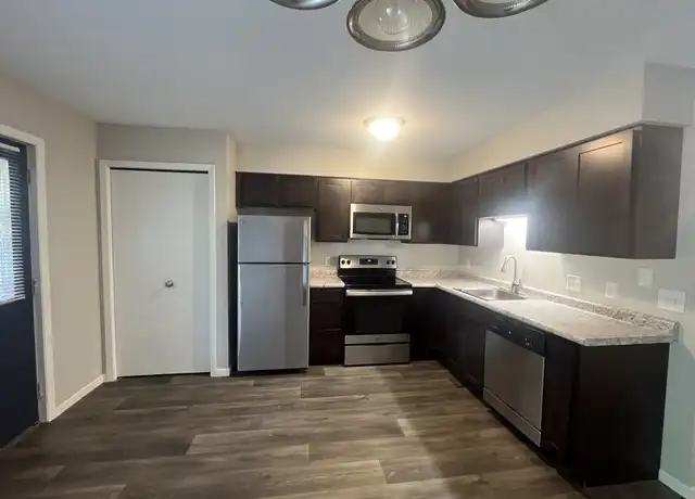 Property at 18196 Oberwald Ln Unit 5, Spring Lake, MI, 49456, 2 beds, 1 bath, [object Object]