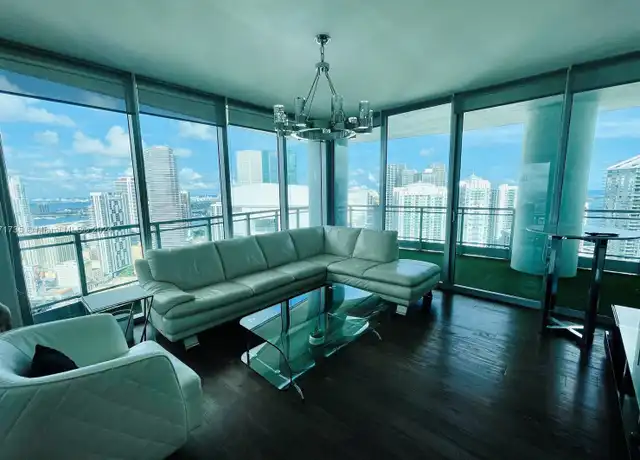 Property at 90 SW 3rd St #4404, Miami, FL, 33130, 3 beds, 3 baths, [object Object]
