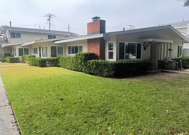 Property at 2001 Clay St Unit 2001, Newport Beach, CA, 92663, 2 beds, 1 bath, [object Object]