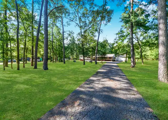 Property at 18915 Sawmill Dr, Magnolia, TX, 77355, 3 beds, 2 baths, [object Object]