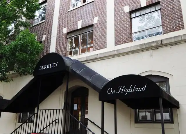Property at 2124 Highland Ave Apt 308, Birmingham, AL, 35205, 0 beds, 1 bath, [object Object]