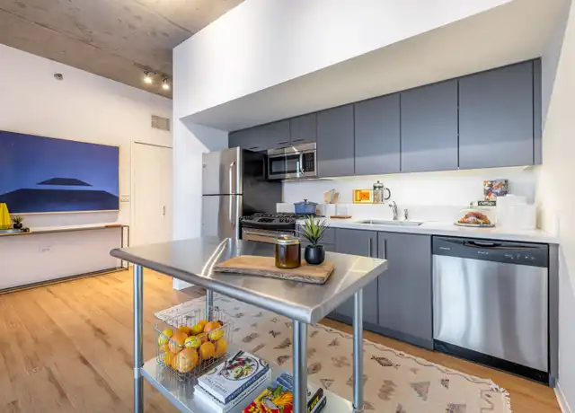 Property at 1611 W Division St Unit 1108, Chicago, IL, 60622, 1 bed, 1 bath, [object Object]