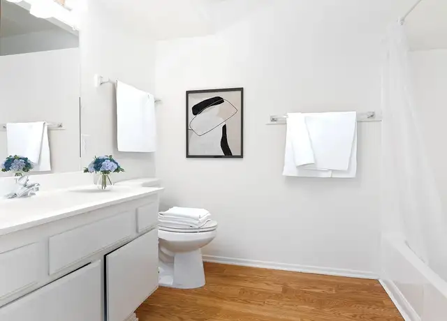 Photo of 28550 Pujol St, Temecula, CA 92590