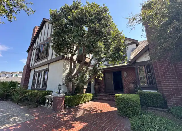 Property at 7012 Arizona Ave, Los Angeles, CA, 90045, 1 bed, 1 bath, [object Object]