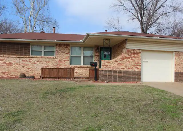 Property at 833 E Towry Dr, Oklahoma City, OK, 73110, 3 beds, 2 baths, [object Object]