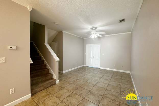 518 Parkview Rd NW, Fort Walton Beach, FL 32547