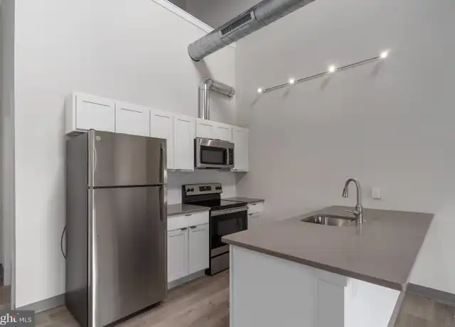 Property at 224 Hall St Unit 12, Phoenixville, PA, 19460, 1 bed, 1 bath, [object Object]