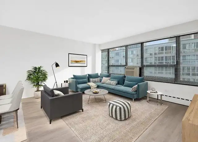 Property at 350 W Oakdale Ave, Chicago, IL, 60657, 0 beds, 1 bath, [object Object]