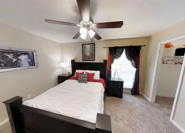 Property at 515 S Bender Ave Unit 208, Humble, TX, 77338, 2 beds, 1 bath, [object Object]