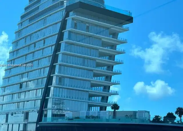 Property at 300 Biscayne Blvd Unit 2709W, Miami, FL, 33131, 2 beds, 2.5 baths, [object Object]