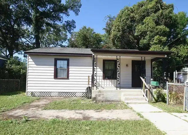 Property at 2110 Brackland St, Jacksonville, FL, 32206, 3 beds, 1 bath, [object Object]
