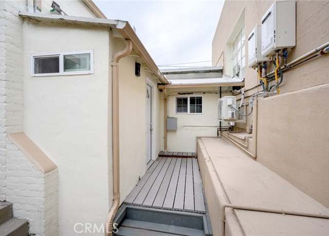 Photo of 53 N Baldwin Ave, Sierra Madre, CA 91024