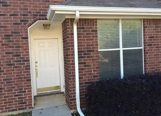 Property at 121 Wildwood Ct Unit 300, Grapevine, TX, 76051, 3 beds, 3.5 baths, [object Object]