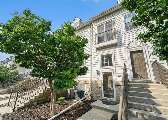 Property at 1043 Maiden Ln, Ann Arbor, MI, 48105, 3 beds, 2 baths, [object Object]