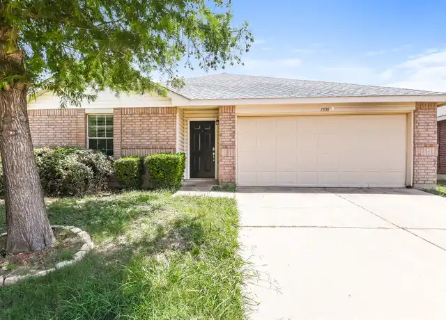 Property at 1508 Queens Brook Ln, Fort Worth, TX, 76140, 4 beds, 2 baths, [object Object]
