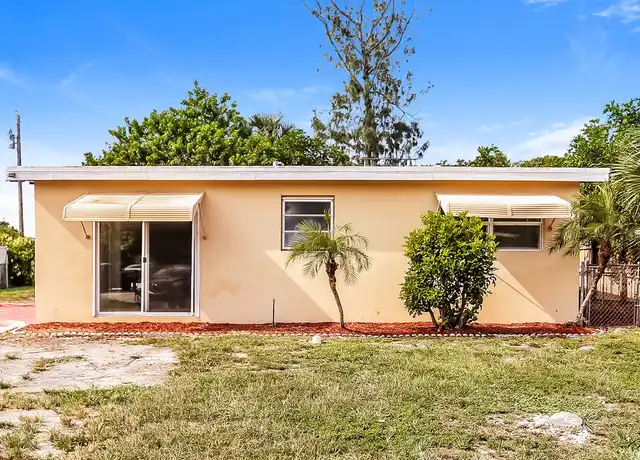 Property at 5641 Honeysuckle Dr, West Palm Beach, FL, 33415, 2 beds, 1 bath, [object Object]