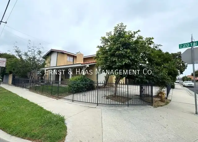 Property at 21929 Water St, Carson, CA, 90745, 5 beds, 3 baths, [object Object]