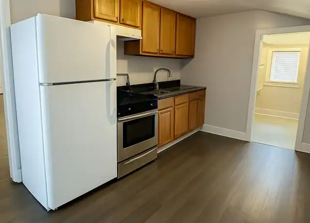 Property at 479 Lawson Ave W, Saint Paul, MN, 55117, 3 beds, 1 bath, [object Object]