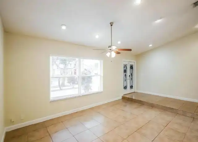 Property at 5148 NW 48th Ave, Coconut Creek, FL, 33073, 4 beds, 2 baths, [object Object]