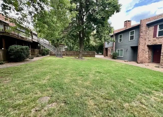 Property at 280 S Hill Ave Unit B101, Fayetteville, AR, 72701, 1 bed, 1 bath, [object Object]