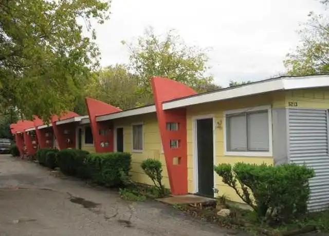 Property at 5213 Joe Sayers Ave Unit 5, Austin, TX, 78756, 1 bed, 1 bath, [object Object]