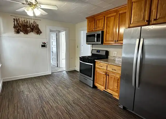 Property at 12 Philbrick St, Norwood, MA, 02062, 3 beds, 1 bath, [object Object]