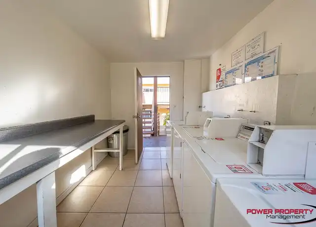 Property at 10112 Felton Ave, Inglewood, CA, 90304, 0 beds, 1 bath, [object Object]