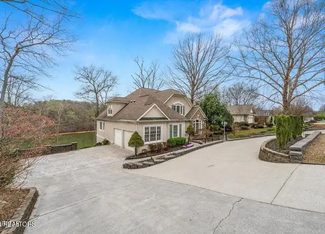 Property at 184 Oonoga Way, Loudon, TN, 37774, 3 beds, 3.5 baths, [object Object]
