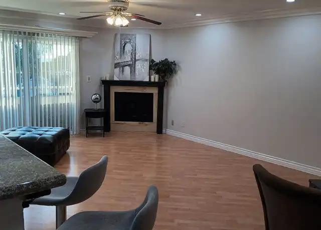 Property at 7440 N Sepulveda Blvd Unit 205, Van Nuys, CA, 91405, 1 bed, 1 bath, [object Object]